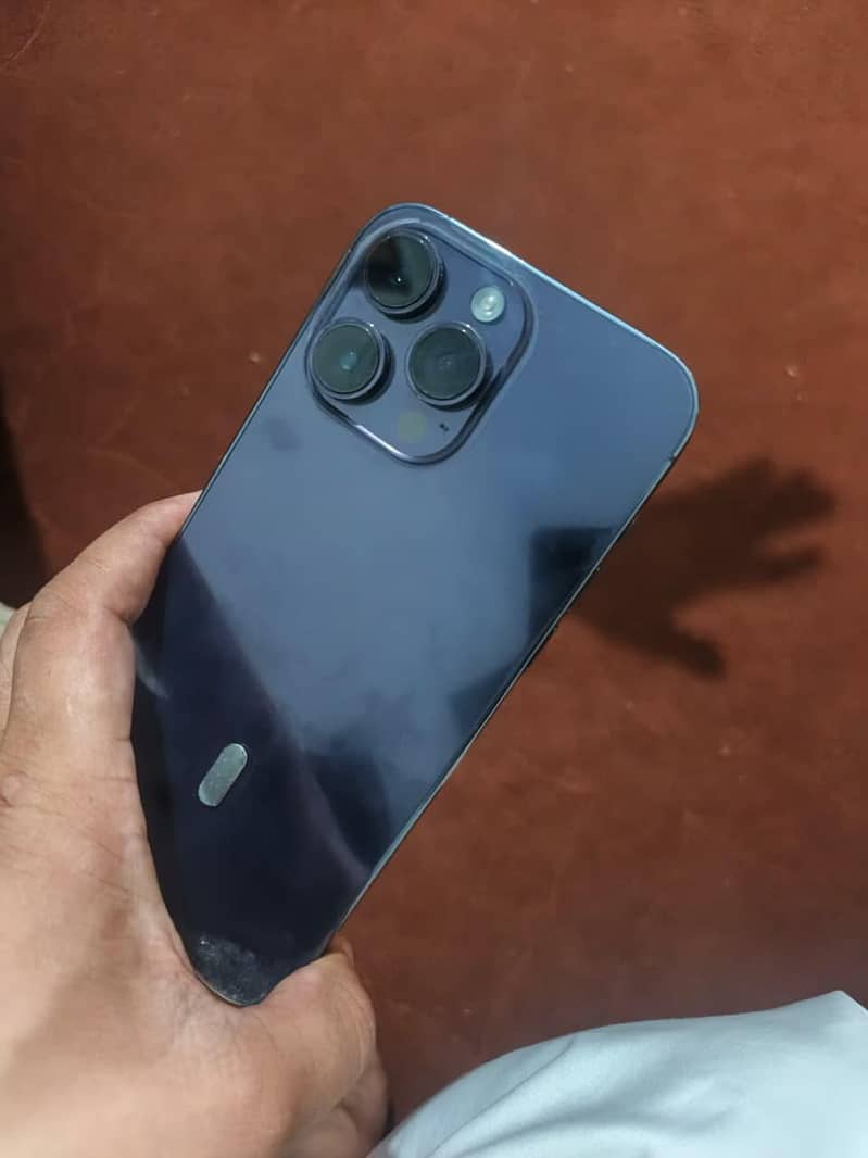 Apple iPhone 14 Pro Max 2