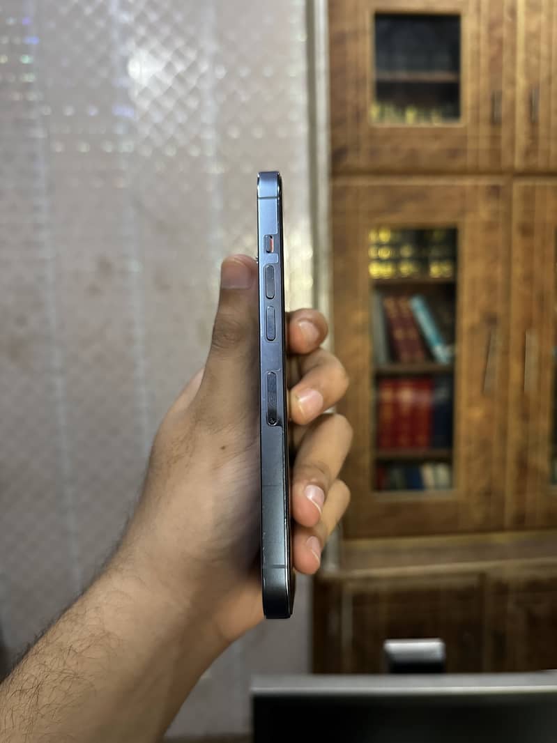 Apple iPhone 13 Pro 5