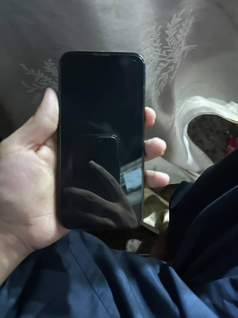 Apple iPhone 14 2