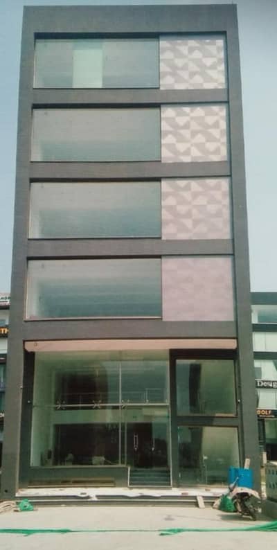 8 Marla Rare Commercial Building For Sale | 200 Ft Road | 14 Lac Monthly Rental Income