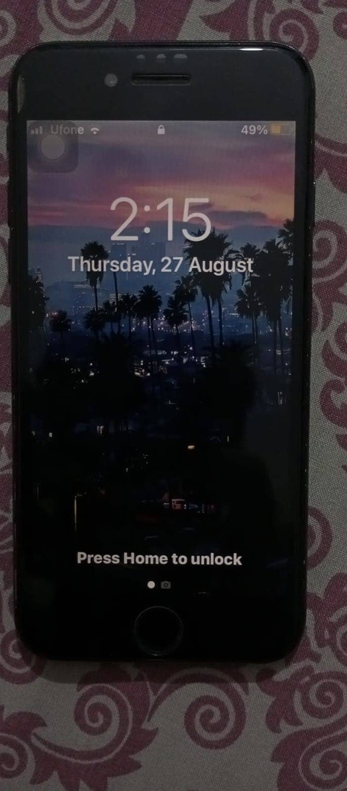 Apple iPhone 7 1
