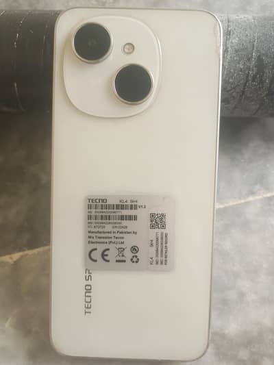 Tecno Spark Go 1