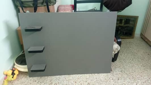tv cansole