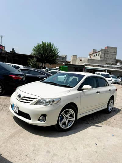 Corolla xli 2014 model Islamabad number 03170812992