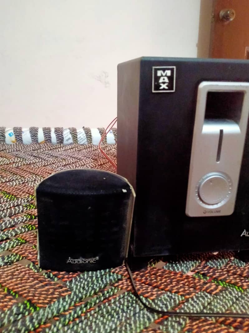 Audionic Max 5