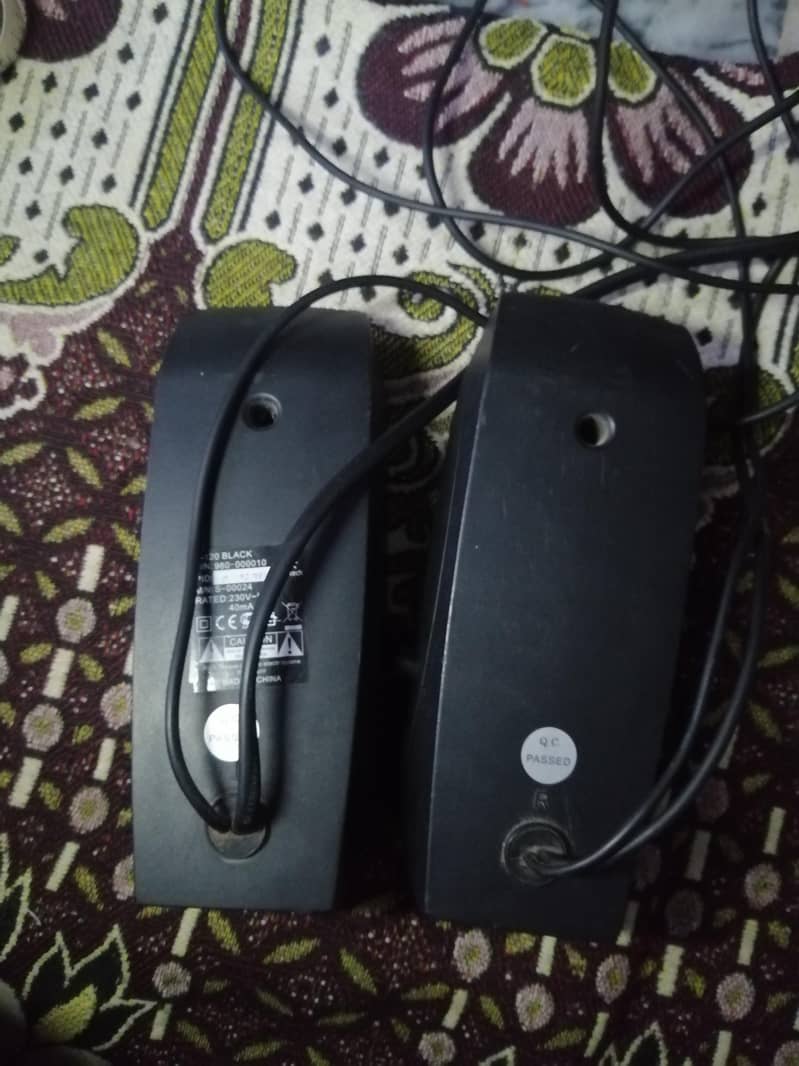 logitech 2 speaker set 3