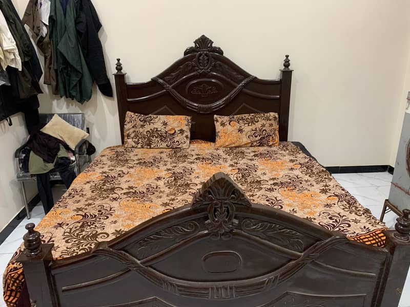 king size Bed 1
