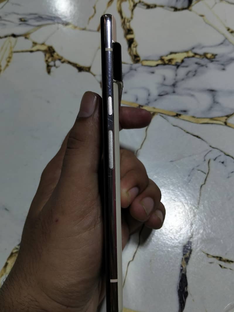 Google Pixel 6 Pro 4