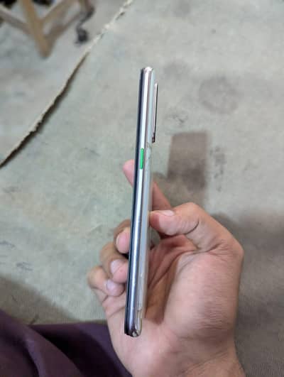 OPPO Reno3 5g