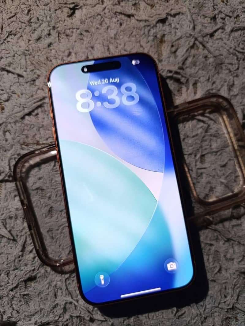 Apple iPhone 17 Pro Max 0