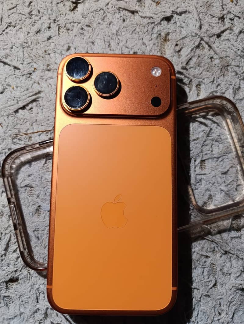 Apple iPhone 17 Pro Max 1