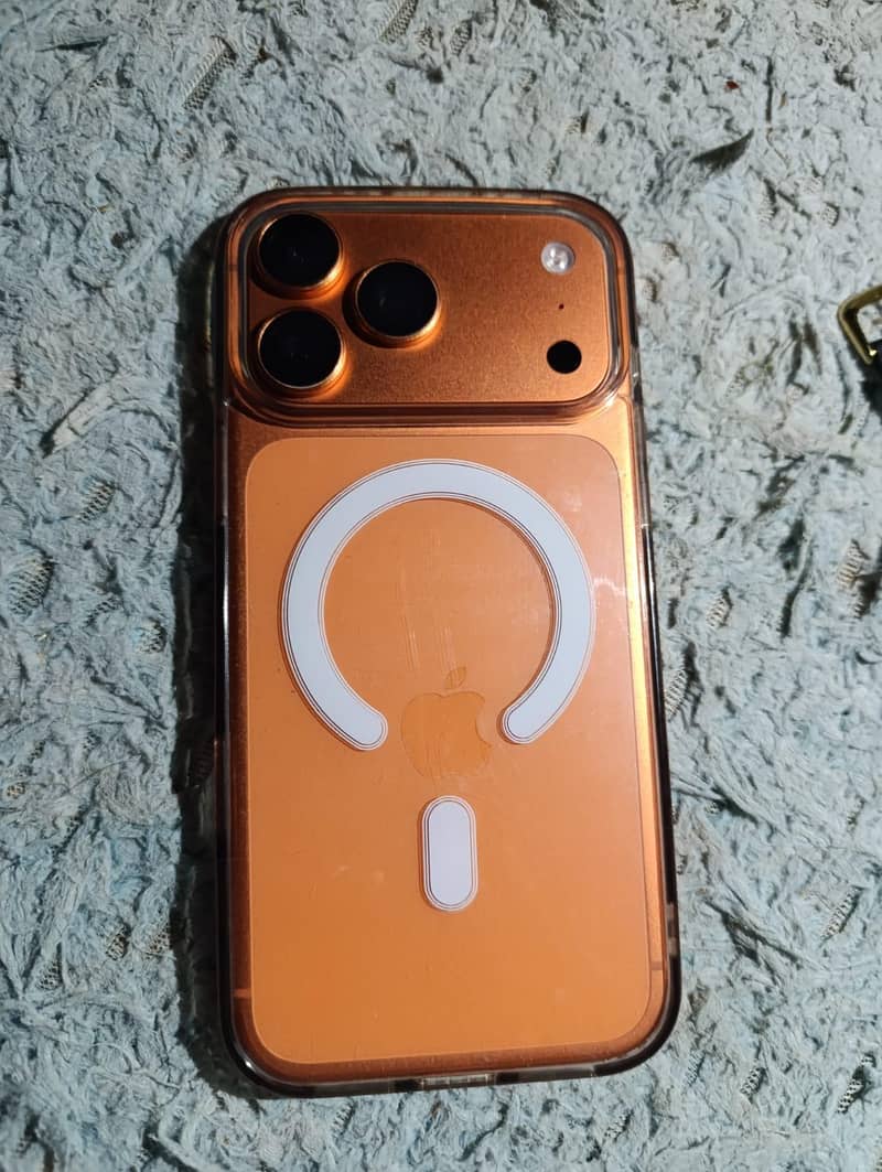 Apple iPhone 17 Pro Max 3