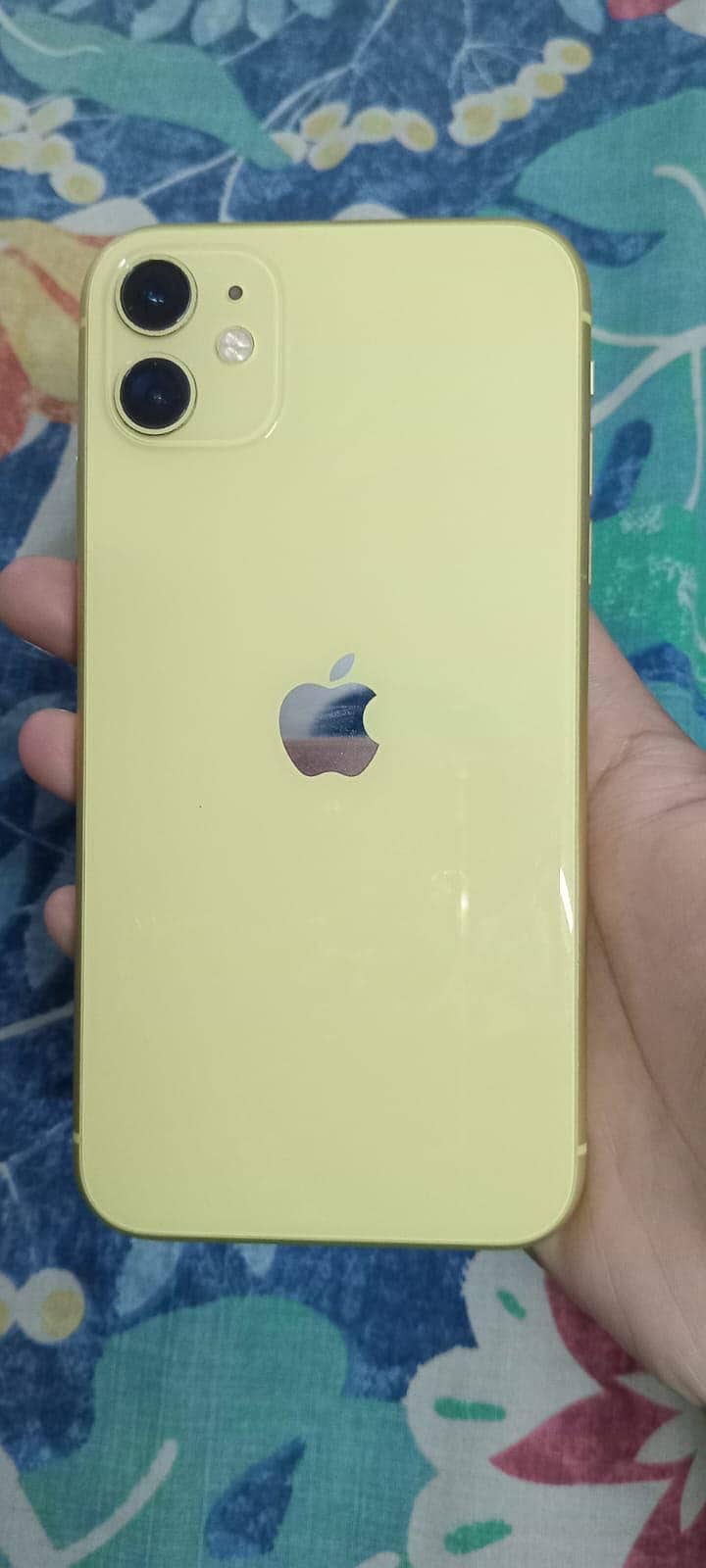 Apple iPhone 11 3