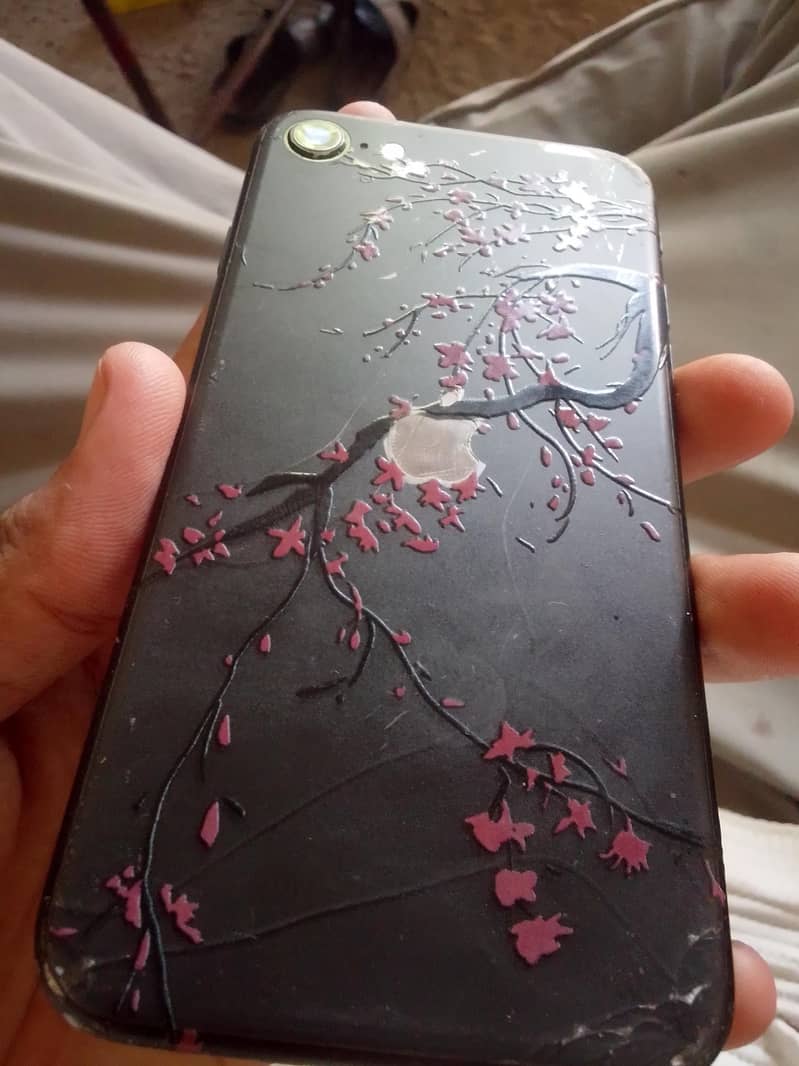 Apple iPhone SE 0