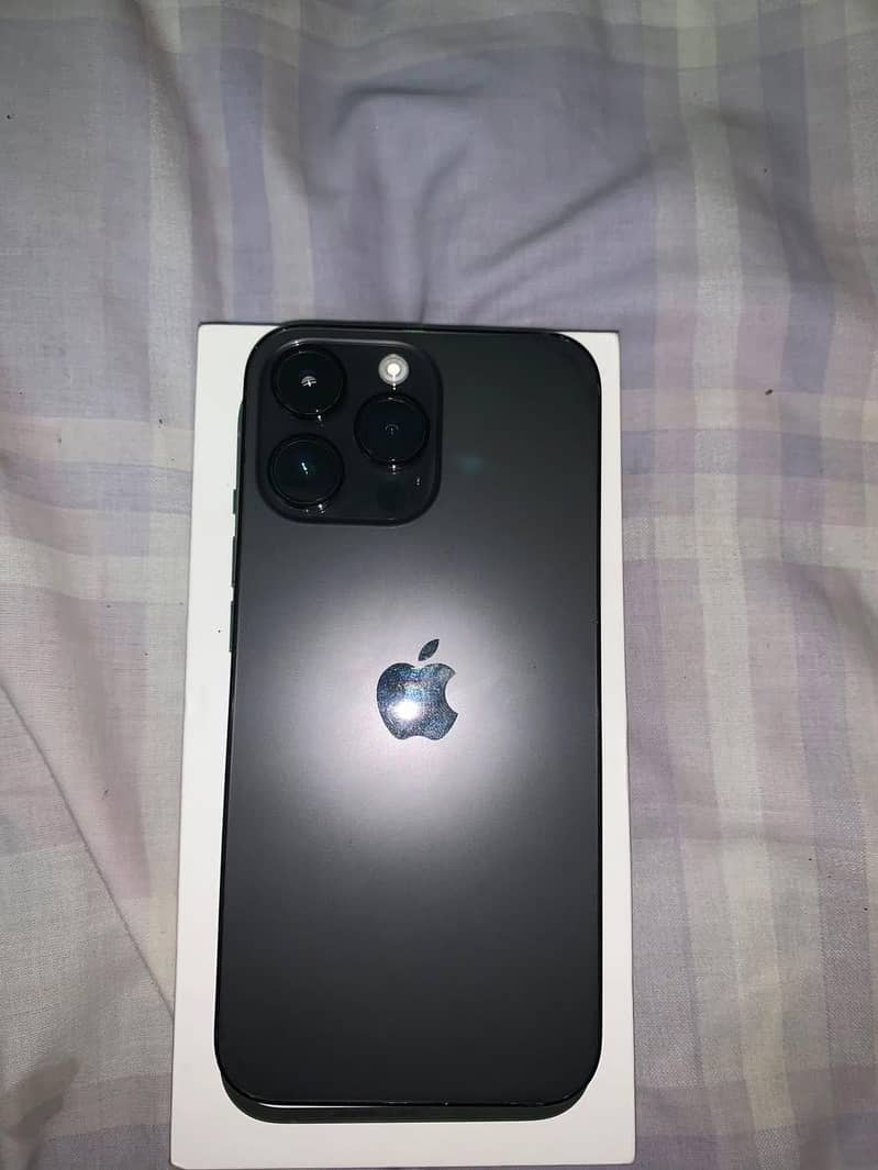 Apple iPhone 14 Pro Max 2