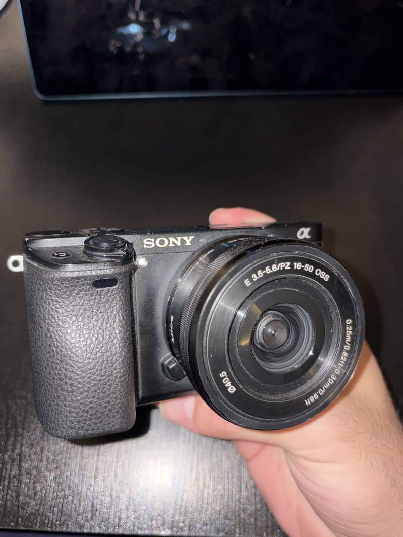 SONY A6300 0