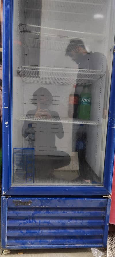 PEPSI COMPANY CHILLER FULL OK AND IN WORKING
