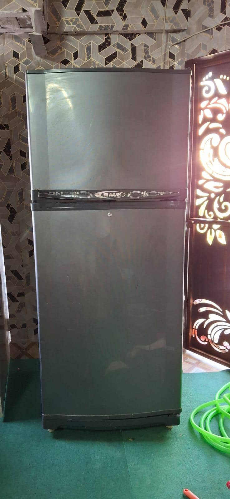 refrigerator 0