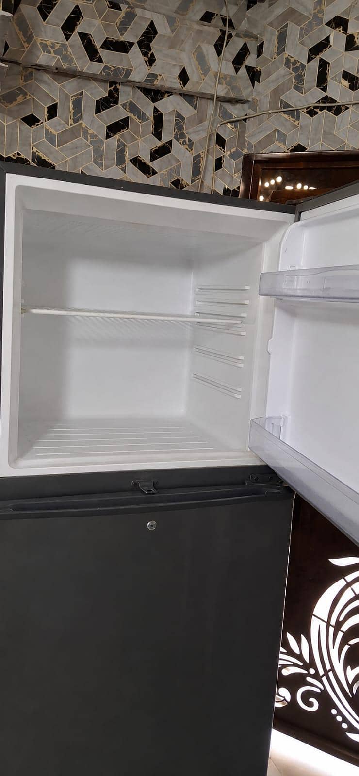 refrigerator 1
