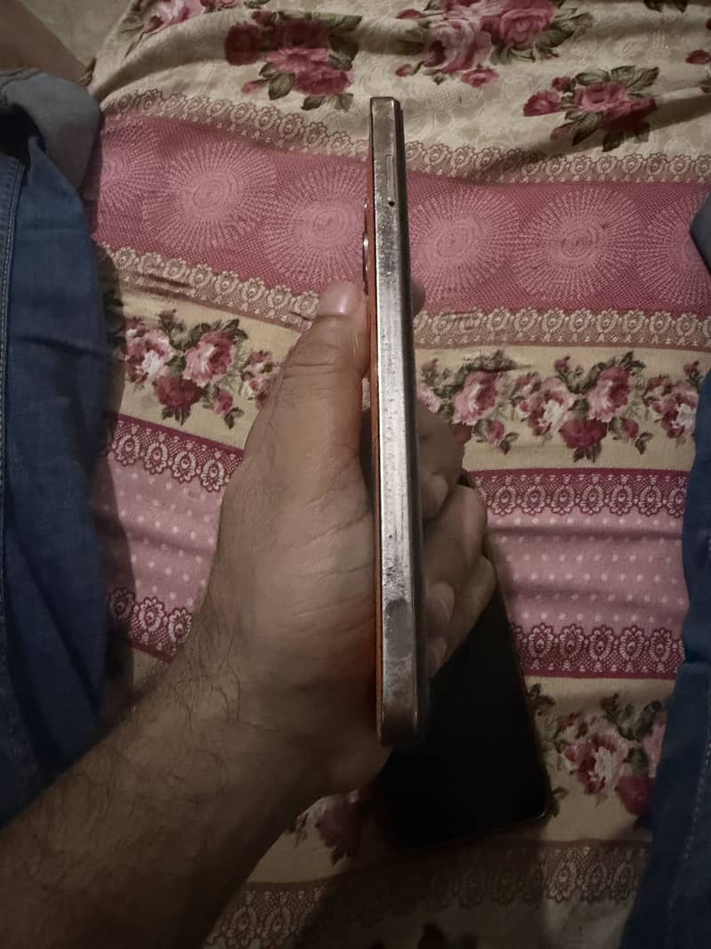 Infinix Note 30 2