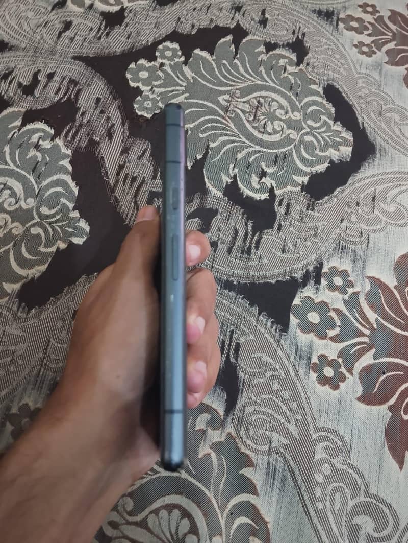 Google Pixel 7a 2