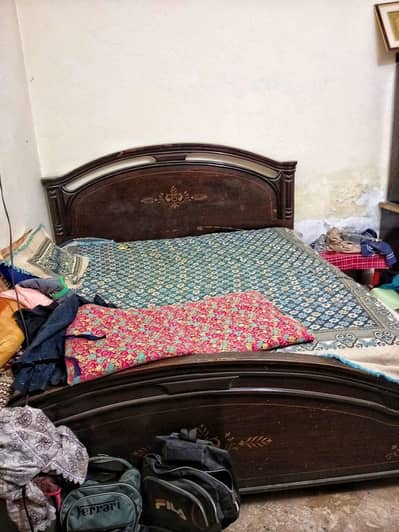 bed with dressing table with mattress