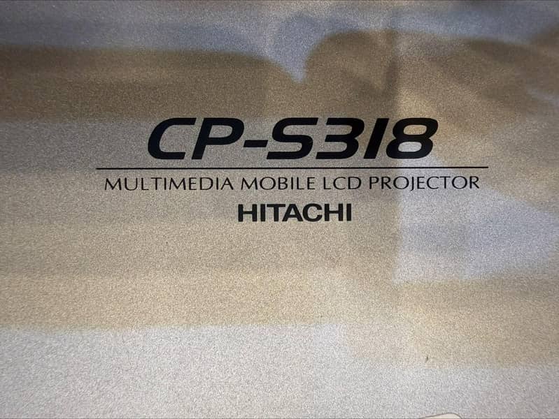 Hitachi Projector 3