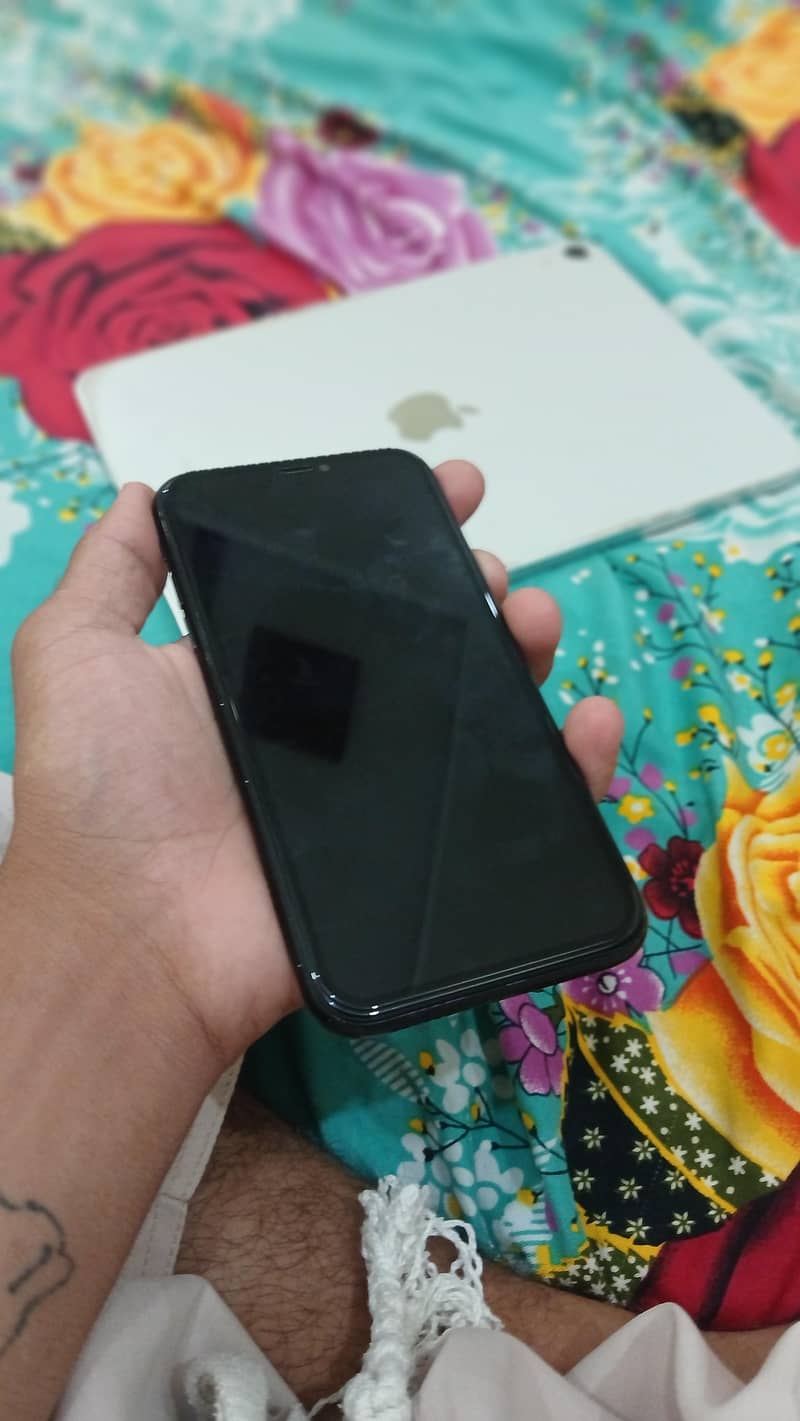 iphone xr 3