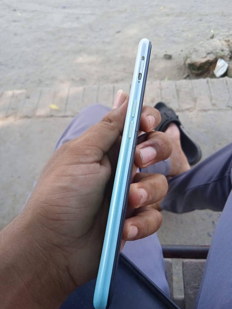 OPPO A31 4