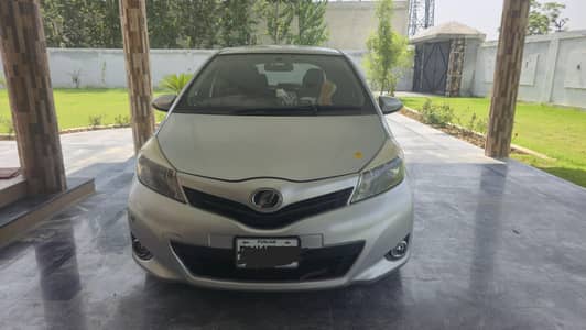 Toyota Vitz 2013
