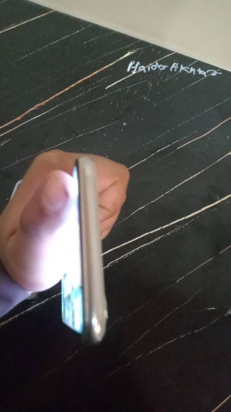 Apple iPhone X 5