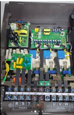 Industrial VFD Drive/3 Phase Solar Inverter for Ata Chakki/Tubewall