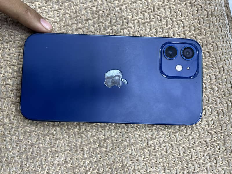 Apple iPhone 12 2