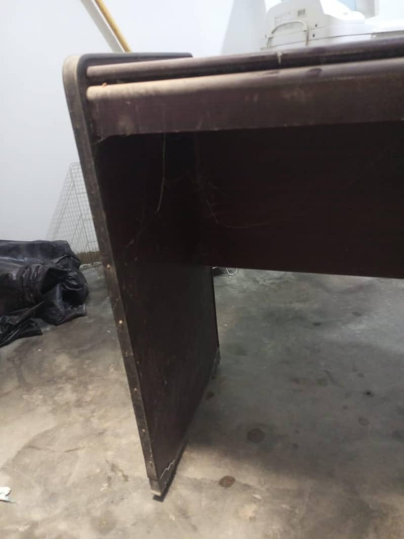 Computer Table Wooden 1
