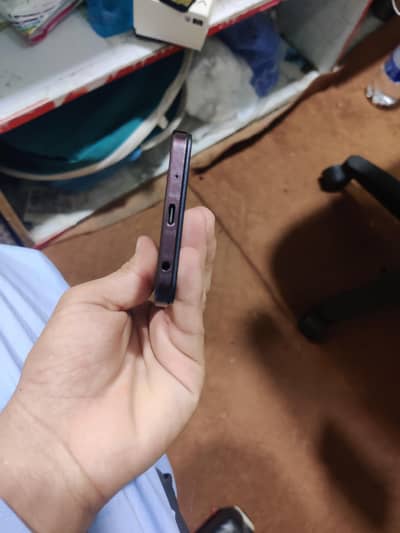 Vivo Y28s