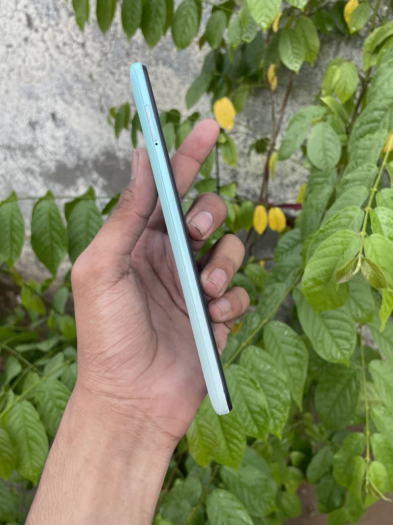 Itel Vision 3 6