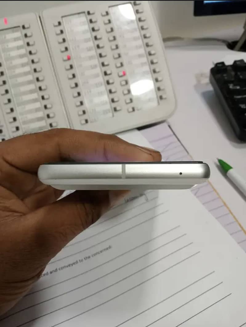 Google Pixel 7 5