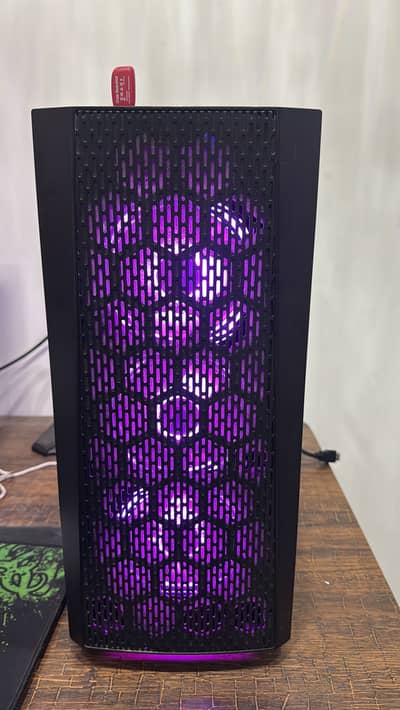 High end gaming pc ryzen 5 8400f DDR5 ram