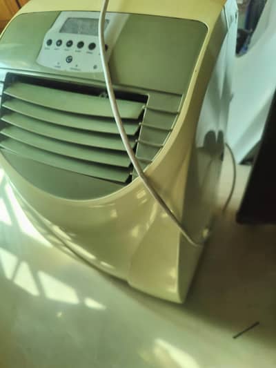 Invertor Portable AC for sale