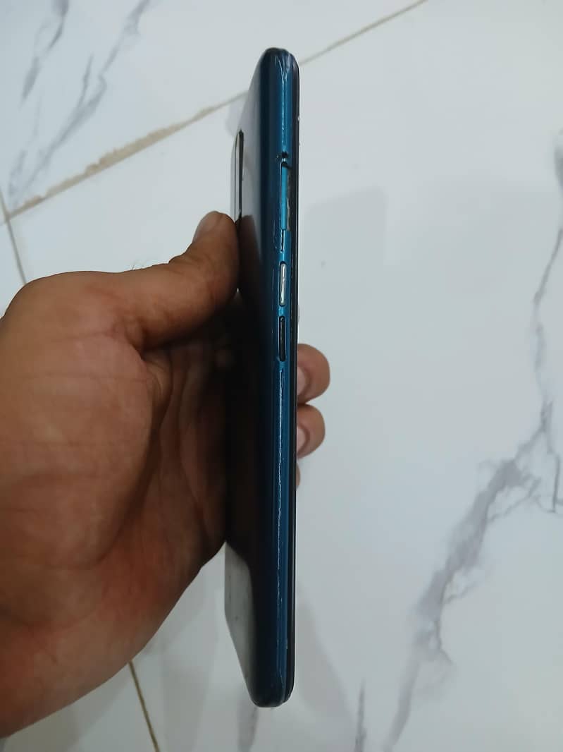 OPPO A9 4