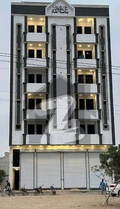 Centrally Located Flat For Sale In Gulshan-E-Maymar Available