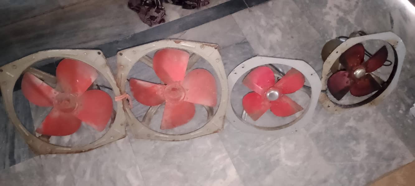 Exaust Fan 4