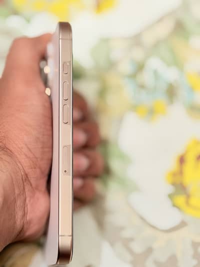 Apple iPhone 16 Pro