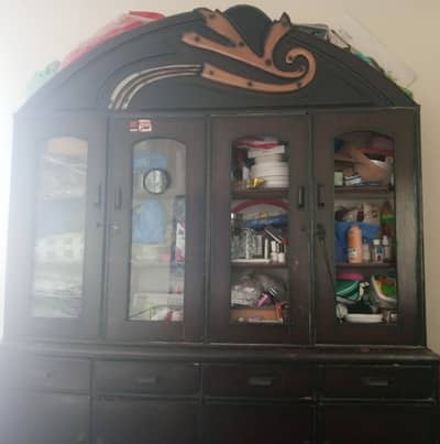 Almira For Sale In Good Condition