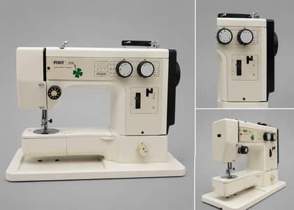 Vintage Pfaff 209 Sewing Machine Made in westen Germany ,Retro mechani