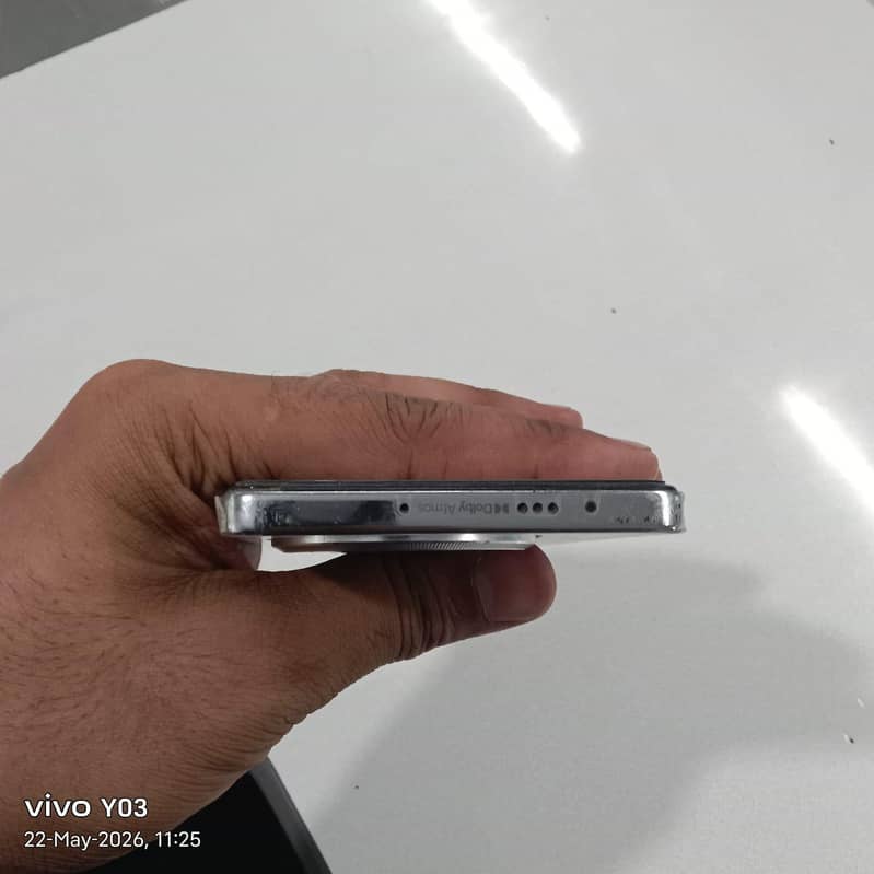 Tecno CAMON 30 7