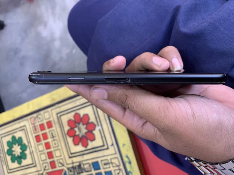 Apple iPhone 7 3