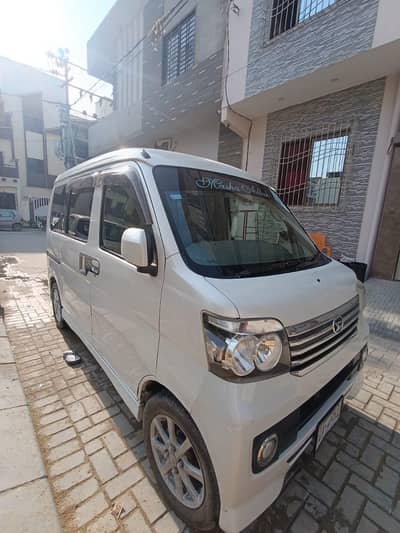 Daihatsu Atrai Wagon 2012