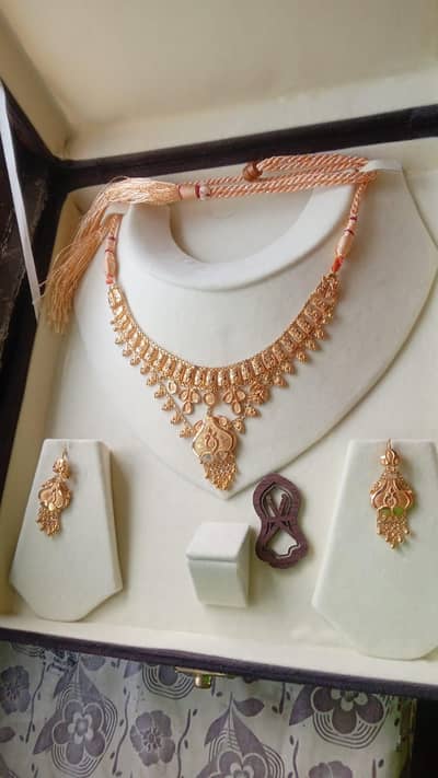 21k gold