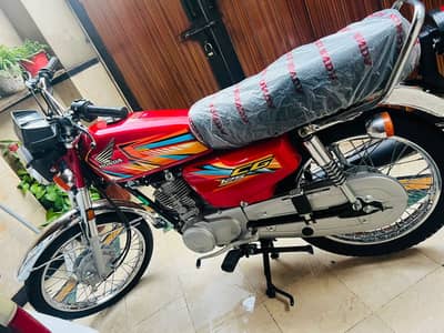 Honda CG 125 | Model 2026 | Urgent Sale | 2000 KM | Red Color Bike 125